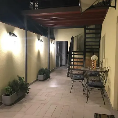 Apartman Studio Alighieri 2