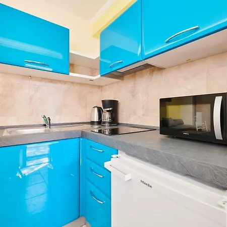 Apartman Apartman Studio Alighieri 2